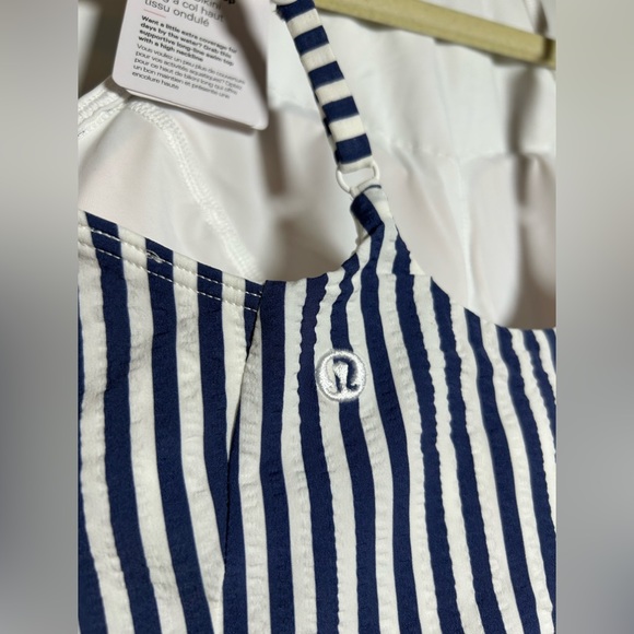 Lululemon XS C/D Cup High Neck Swim top - Picture 7 of 11